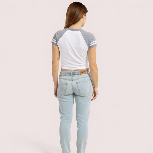 Women's Brooklyn '76 Graphic Crop Top – Sporty V-Neck Tee